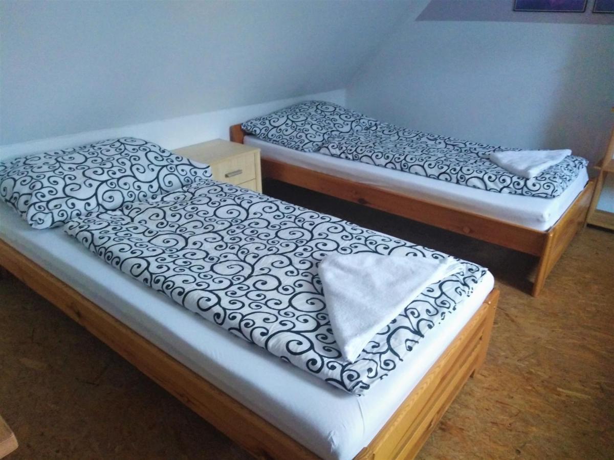 Penzion U Dvojice Nove Mesto na Morave Exterior photo