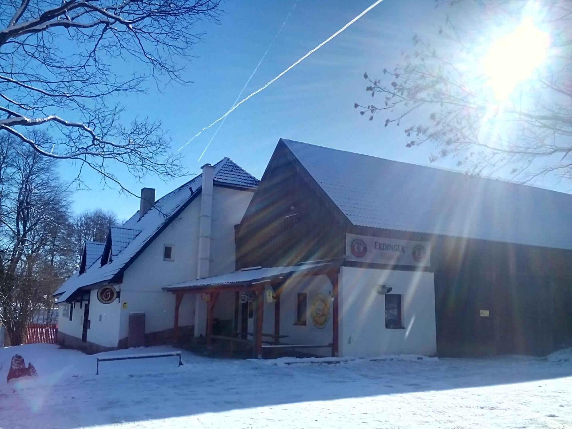 Penzion U Dvojice Nove Mesto na Morave Exterior photo