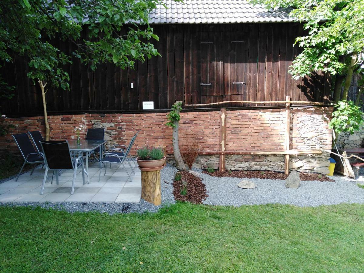 Penzion U Dvojice Nove Mesto na Morave Exterior photo